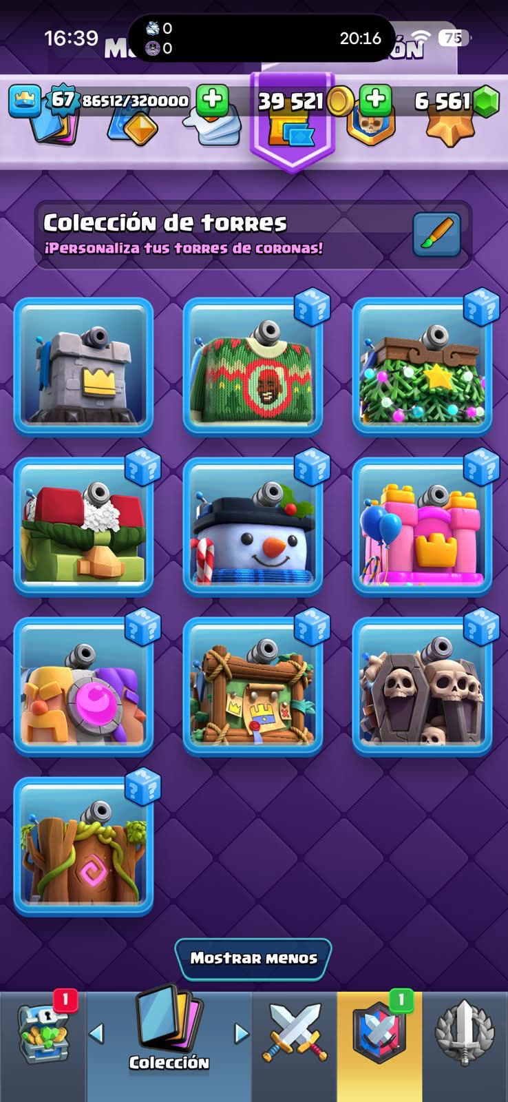 465 CLASH! CUENTA CHETADA! 12,000 COPAS MAX! LIGA 5 COMPETITIVA! 8 CARTAS AL 16 MAX! 7 CARTAS AL 15! 44 CARTAS AL 14! 1 HÉROE! 15 CARTAS EVOLUTIVAS! 120 EMOTES MUY EXCLUSIVOS! 9 TORRES! INSIGNIA OG DE 9 AÑOS Y EXCLUSIVAS! +6K GEMAS! (2399mx)...