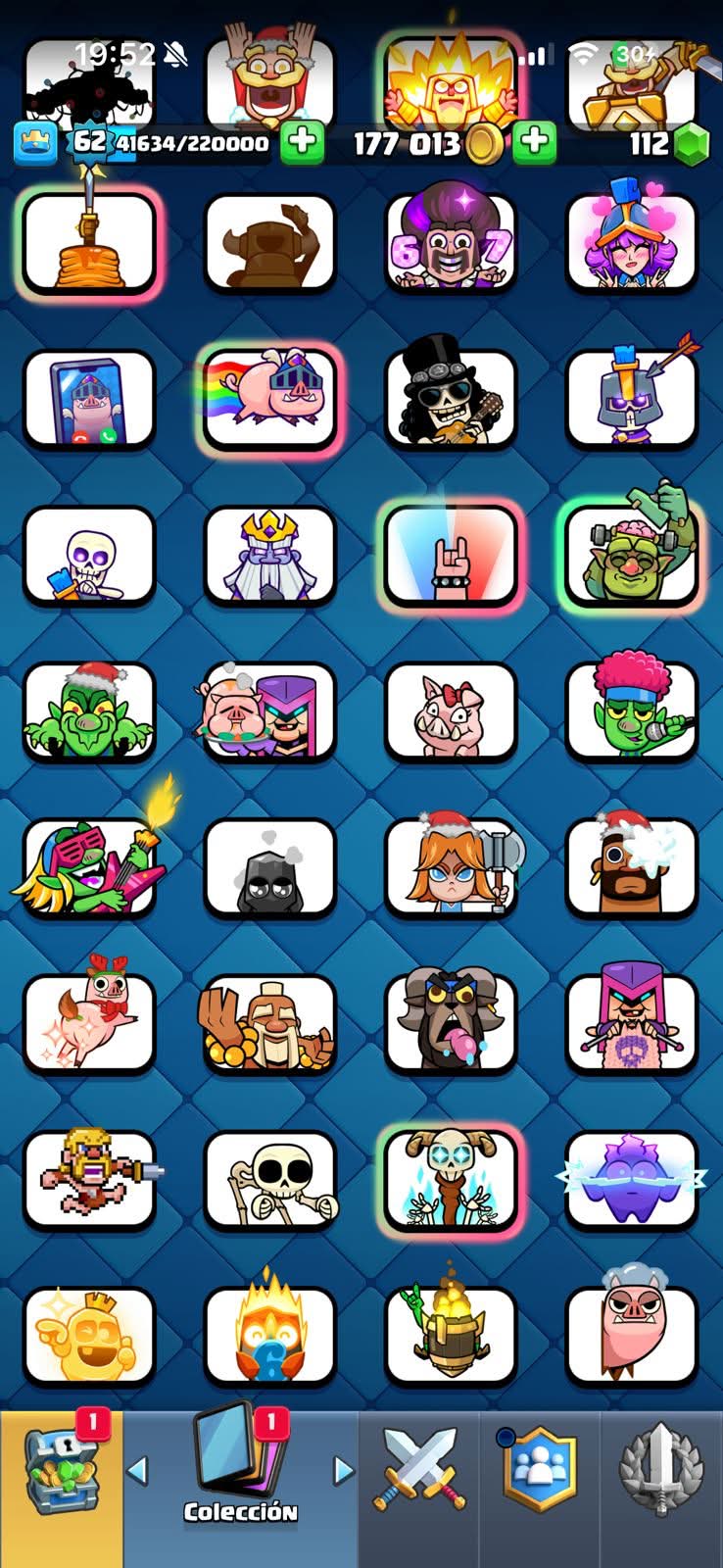 531 CLASH! CUENTA PARA EMPEZAR! 10,353 COPAS! 5 CARTAS AL 16 MAX! 4 CARTAS AL 15! 7 CARTAS AL 14! 3 HÉROES! 8 CARTAS EVOLUTIVAS! 88 EMOTES EXCLUSIVOS Y MUY PEDIDOS! 8 TORRES! INSIGNIA DE 5 AÑOS! (749mx @everyone