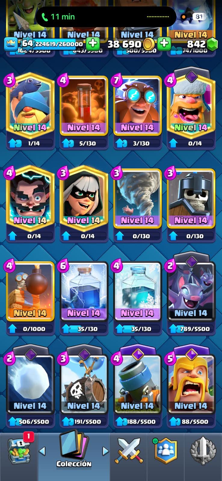 534 CLASH! MINI GRIAL! 10,502 COPAS! 4 CARTAS AL 16 MAX! 13 CARTAS AL 15! 51 CARTAS AL 14! 1 HÉROE! 15 CARTAS EVOLUTIVAS! 142 EMOTES MUY EXCLUSIVOS Y PEDIDOS! 15 TORRES! INSIGNIA OG DE 9 AÑOS! (1499mx @everyone
