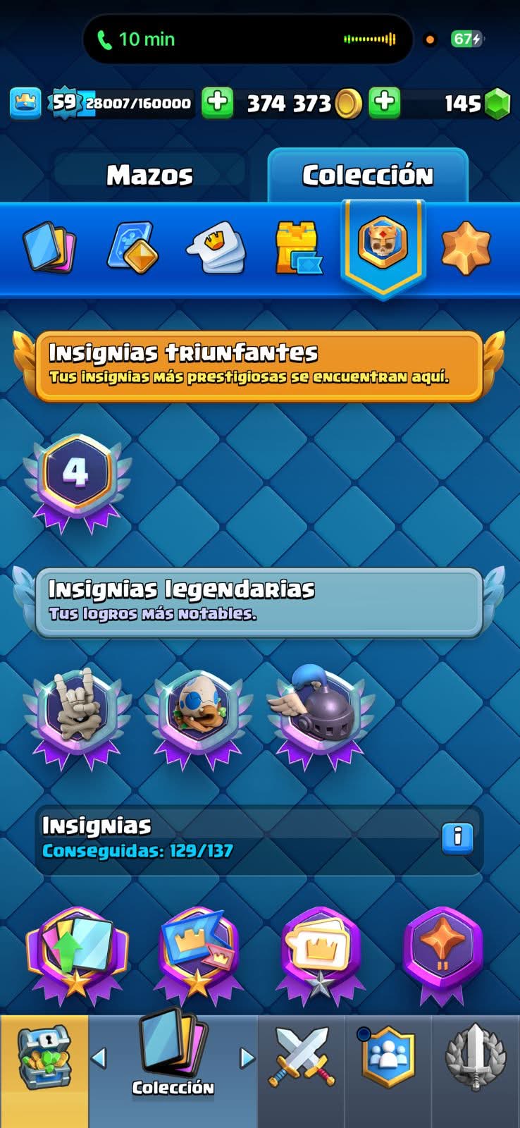 543 CLASH! 10,835 COPAS! 1 CARTA AL 16 MAX! 9 CARTAS AL 15! 25 CARTAS AL 14! 2 HÉROES! 11 CARTAS EVOLUTIVAS! 148 EMOTES MUY PEDIDOS Y EXCLUSIVOS! 4 TORRES! INSIGNIA DE 4 AÑOS! (999mx @everyone