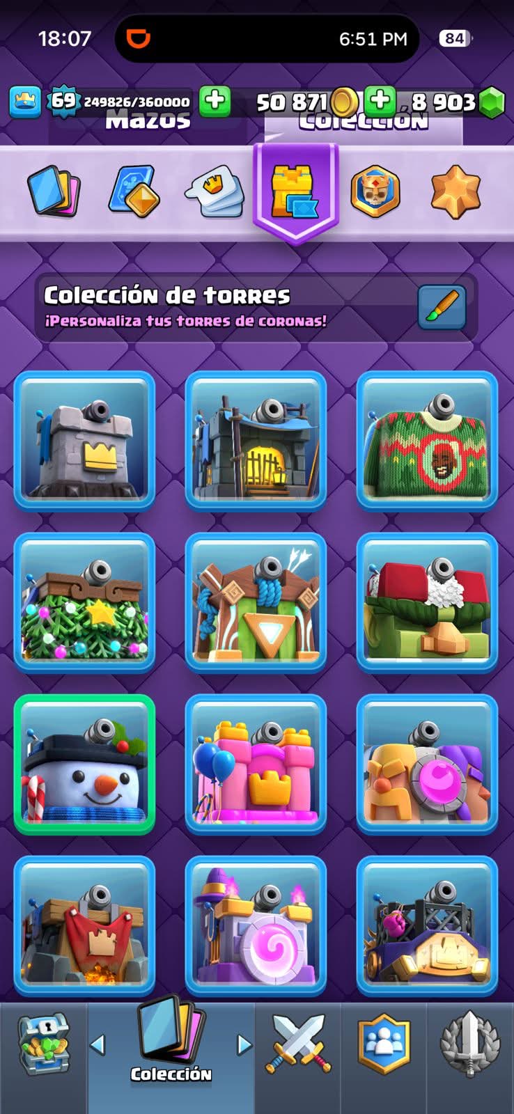 549 CLASH! MINI GRIAL! 11,500 COPAS! LIGA 1 COMPETITIVA! 12 CARTAS AL 16 MAX! 7 CARTAS AL 15! 20 CARTAS AL 14! 2 HÉROES! 19 CARTAS EVOLUTIVAS! 163 EMOTES MUY BUENOS! 19 TORRES! INSIGNIA DE 3 AÑOS! (1299mx @everyone