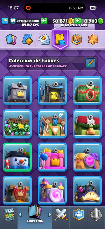 549 CLASH! MINI GRIAL! 11,500 COPAS! LIGA 1 COMPETITIVA! 12 CARTAS AL 16 MAX! 7 CARTAS AL 15! 20 CARTAS AL 14! 2 HÉROES! 19 CARTAS EVOLUTIVAS! 163 EMOTES MUY BUENOS! 19 TORRES! INSIGNIA DE 3 AÑOS! (1299mx @everyone